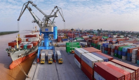  Nhập khẩu phân bón tăng mạnh, giá ổn định hỗ trợ sản xuất nông nghiệp